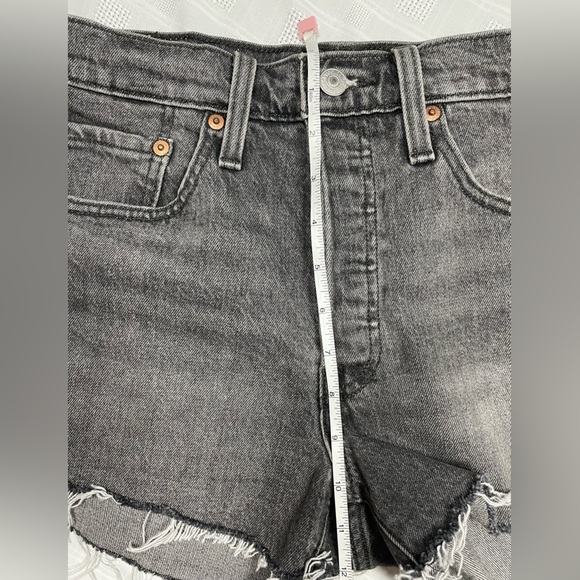 Levi’s 501 High Rise Cutoff Jean Shorts W26 Black Wash - Picture 9 of 11